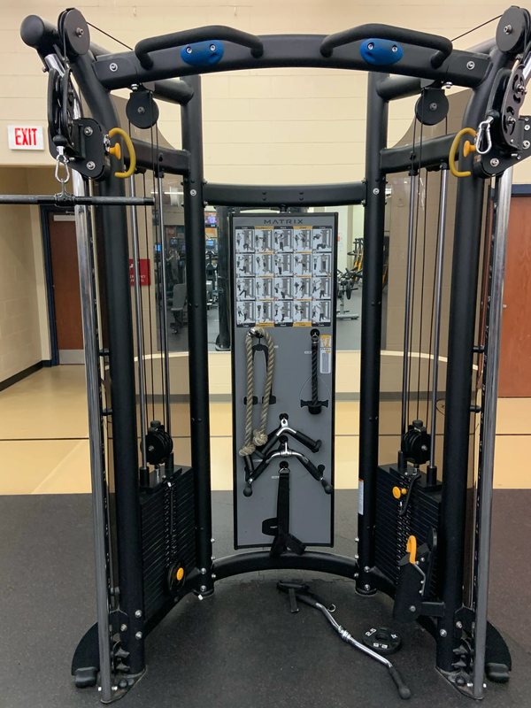 A dual-cable functional trainer in the rehabilitation gym