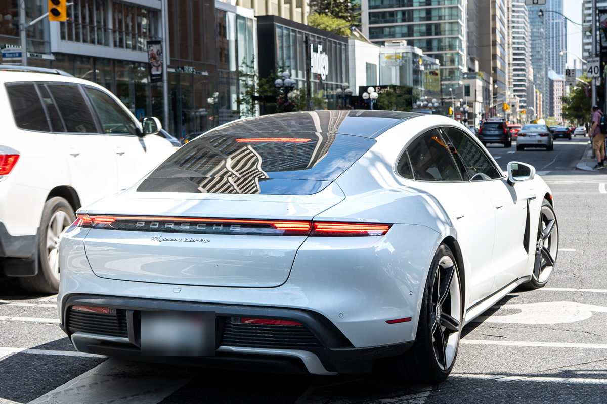 2022 Porsche Taycan Turbo S