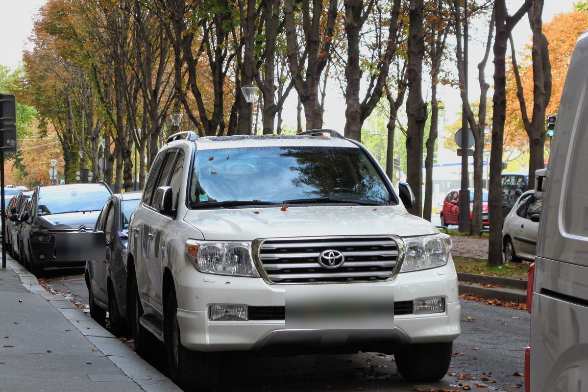 2015 Toyota Land Cruiser